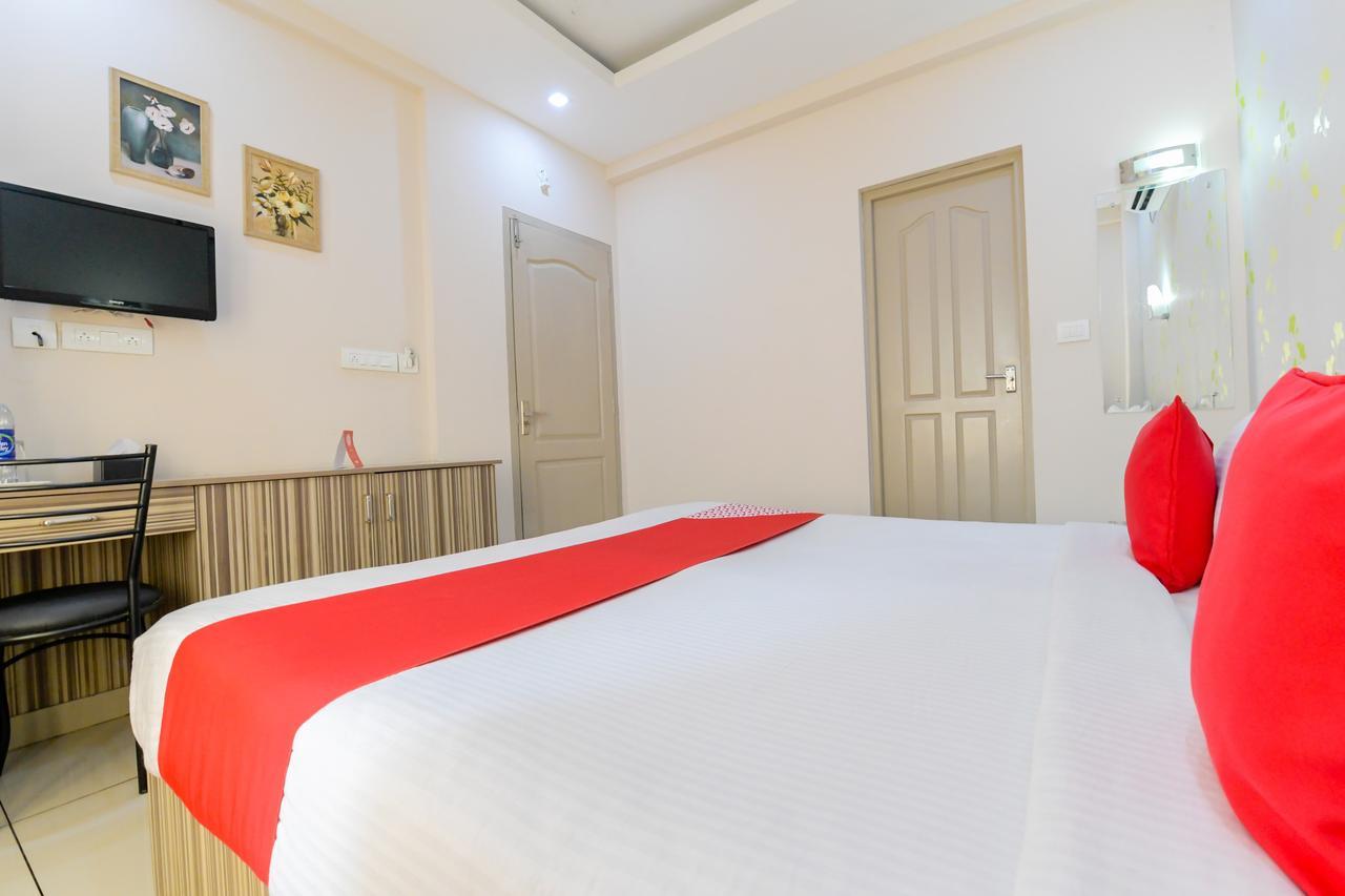 Oyo 7077 Reegate Inn Kochi Εξωτερικό φωτογραφία