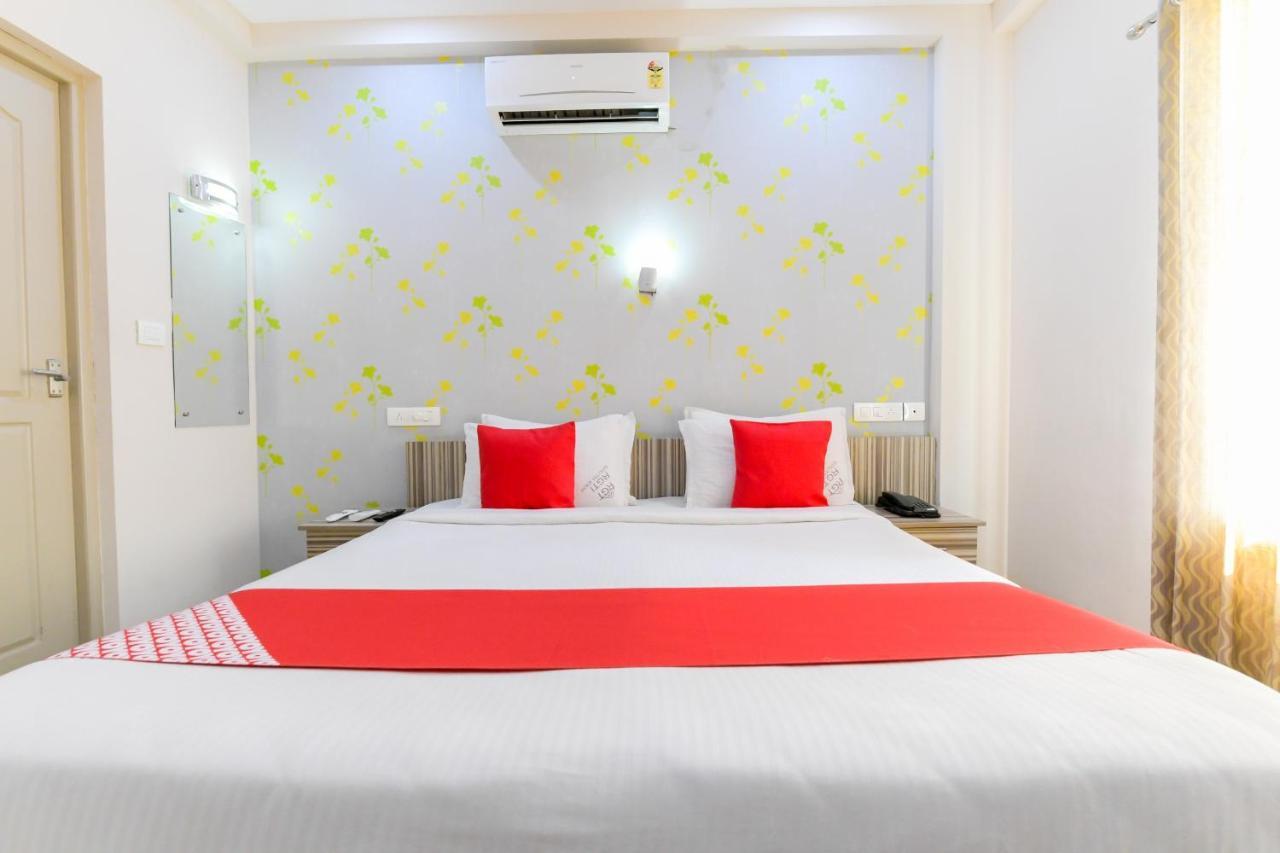Oyo 7077 Reegate Inn Kochi Εξωτερικό φωτογραφία
