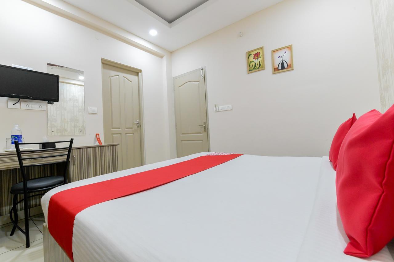 Oyo 7077 Reegate Inn Kochi Εξωτερικό φωτογραφία