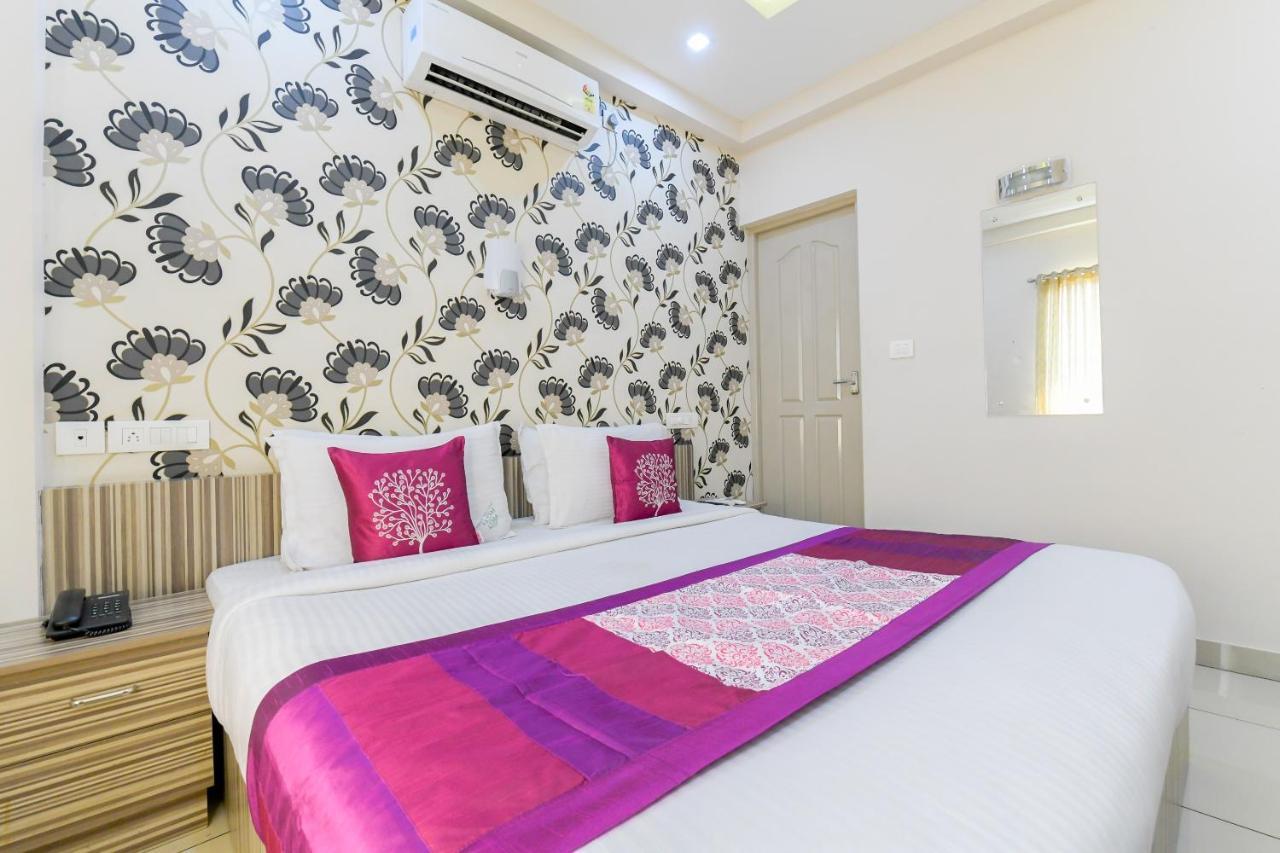 Oyo 7077 Reegate Inn Kochi Εξωτερικό φωτογραφία